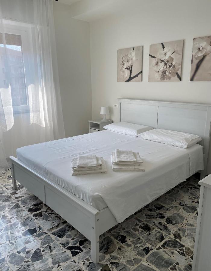 Casa Gelindo - Large And Fine Apartment With Two Bathrooms เซสตรี เลวานเต ภายนอก รูปภาพ